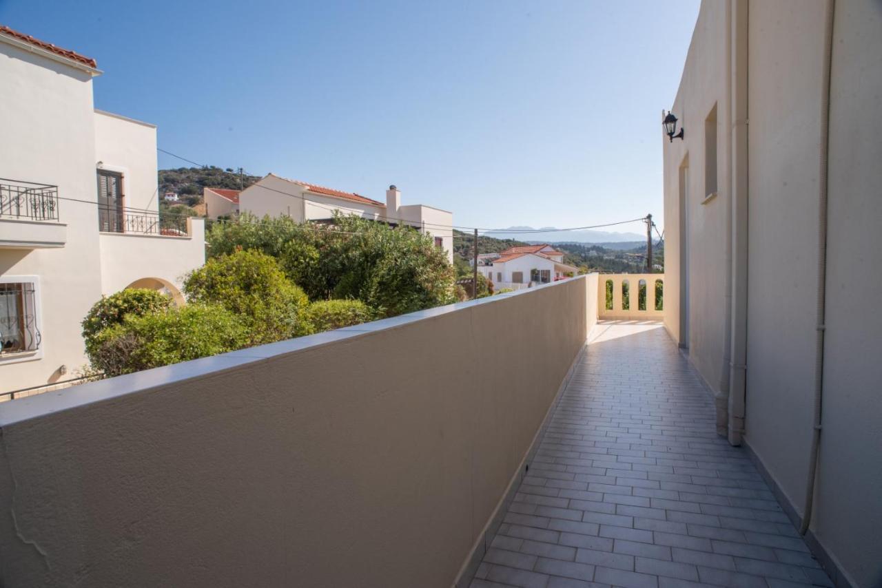 Villa Dina Apartments Almirida Exteriör bild